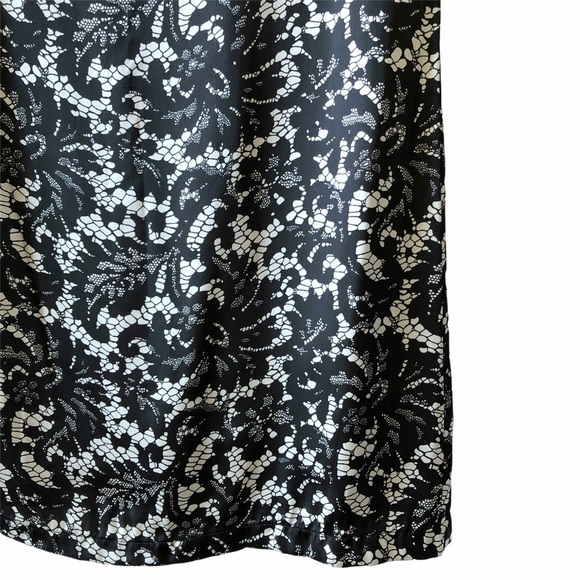 H&M Black & White Paisley Printed Mini Dress Size 2 - Picture 4 of 4